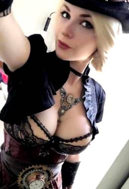 Steampunk blonde ready for the dick