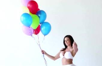 Picture Perfect – Kendra Lust