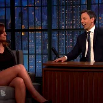 Amy Poehler Showing Her Legs