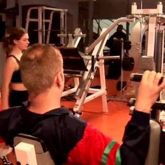 Olga Pavlenko Flashing Big Boobies At The Gym GIF