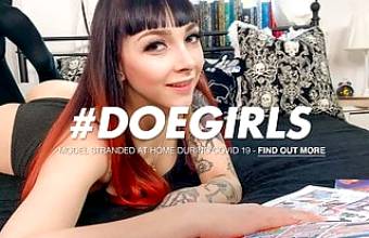 DOEGIRLS – Quarantine Solo Play With Sexy Teen Leah Obscure