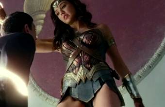 Gal Gadot Upskirt Plot In “Wonder Woman”