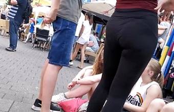 German Teen with Bubblebooty in Spandex