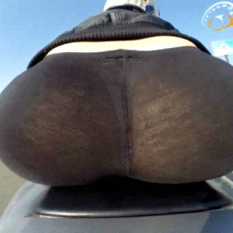 Booty Riding 6