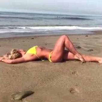 Britney Spears Today In A Bikini